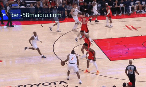 NBA快船惜败开拓者赛后动态：伦纳德伤病与赛程密集成焦点，58买球用户深度体验分享